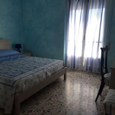 Gli Ulivi Al Mare Apartment *